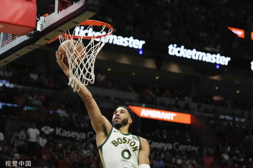 他凭借其精 他凭借其精