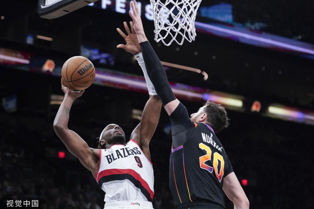 他的防守能 他的防守能